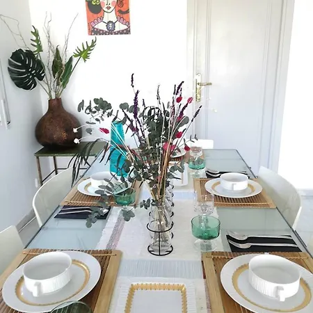 Hotel 4 Bedrooms With Sea View Private Pool And Enclosed Garden At